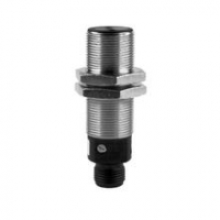 Baumer S18 PNP light operated Diffuse Sensor