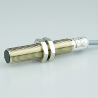 Baumer S12 light-operated PNP diffuse Sensor
