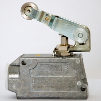 Saia 16a limit switch with roller lever